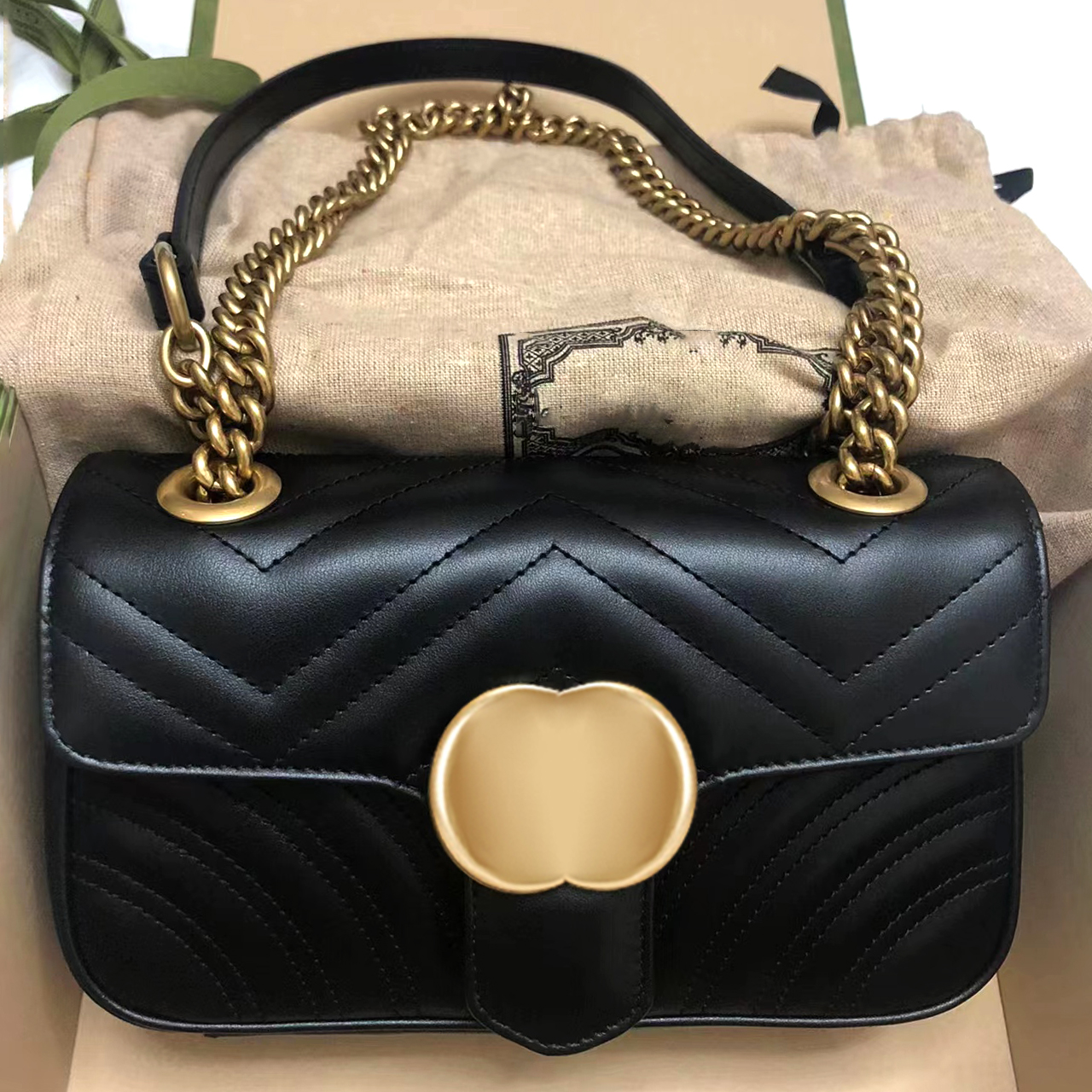 2023 classic new Marmont shoulder Bags Totes Top quality travel Flap crossbody Mini Women men Metal chain strap Luxury Designer Small leather bag Wavy lines handbags, White
2023 classic new Marmont shoulder Bags Totes Top quality travel Flap crossbody Mini Women men Metal chain strap Luxury Designer Small leather bag Wavy lines handbags, White