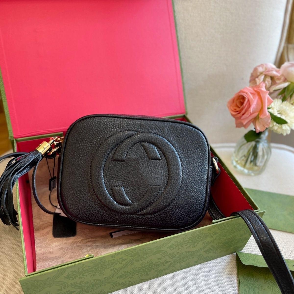 2023 New SOHO DISCO Handbags High Quality Designer guccie Bags Genuine Leather Shoulder Bags letters-patterns tassel Wallets Women Handbag Fashion Crossbody Bag, Black
2023 New SOHO DISCO Handbags High Quality Designer guccie Bags Genuine Leather Shoulder Bags letters-patterns tassel Wallets Women Handbag Fashion Crossbody Bag, Black