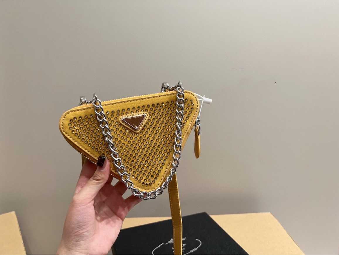 55%off Discount Bags Fashion Handbag Triangle Bag Wallet Diamond Small Women's Single New Crossbody Bags 2023, Green7
55%off Discount Bags Fashion Handbag Triangle Bag Wallet Diamond Small Women's Single New Crossbody Bags 2023, Green7