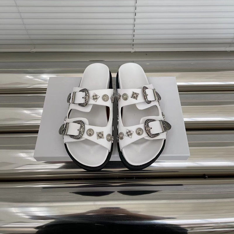7A Top Leather Slippers Women's Sandals Oversized Rivet Slippers Classic Designer Hook and Loop Ins Fashion Handmade Luxury Platform Outdoor Shoes Casual Beach, White
7A Top Leather Slippers Women's Sandals Oversized Rivet Slippers Classic Designer Hook and Loop Ins Fashion Handmade Luxury Platform Outdoor Shoes Casual Beach, White