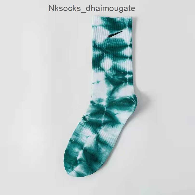 Fashion Men's Luxury Socks Women's Hook Brand Stockings Designers Breathable Versatile Couple's Men Women Tie Dyed Medium Long Short Tube Stocking Sports Sock Mayo, Deep blue
Fashion Men's Luxury Socks Women's Hook Brand Stockings Designers Breathable Versatile Couple's Men Women Tie Dyed Medium Long Short Tube Stocking Sports Sock Mayo, Deep blue
