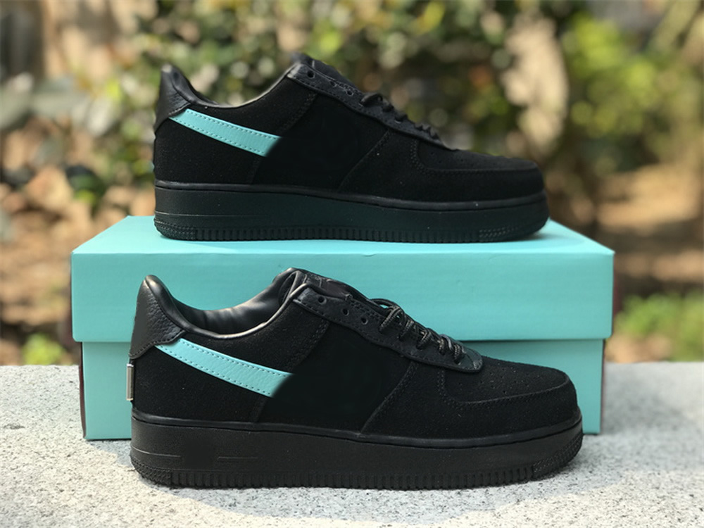Tiffany & Co. x 1 Running Shoes With Box Designer 1s Sneakers Black Blue Multi Color DZ1382-001 Mens Women Sports Lows Cut 07 Trainers Jogging Size 36-45, #1
Tiffany & Co. x 1 Running Shoes With Box Designer 1s Sneakers Black Blue Multi Color DZ1382-001 Mens Women Sports Lows Cut 07 Trainers Jogging Size 36-45, #1