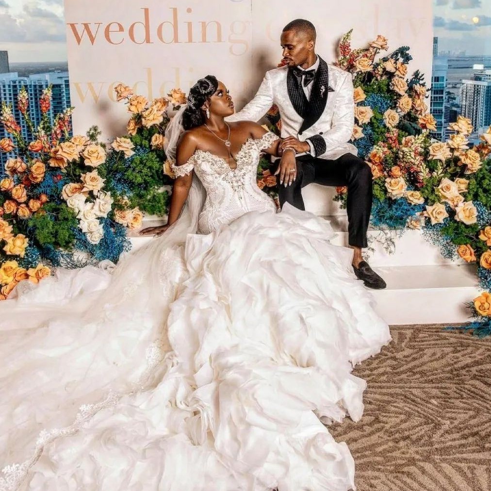 Ivory Plus Size Mermaid Wedding Dresses Beaded Bridal Gowns Lace Ruffled Tiered Train Off The Shoulder Necke Organza Vestido De Novia