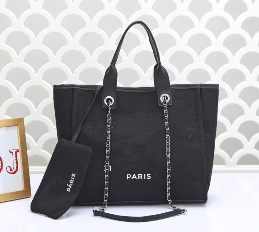Luxury Designer Handbags Tote bag Chain Bagss Beach Women Luxury Fashion Knitting Purse Shoulder Large capacity Shopping bag, 45*11*30cm
Luxury Designer Handbags Tote bag Chain Bagss Beach Women Luxury Fashion Knitting Purse Shoulder Large capacity Shopping bag, 45*11*30cm