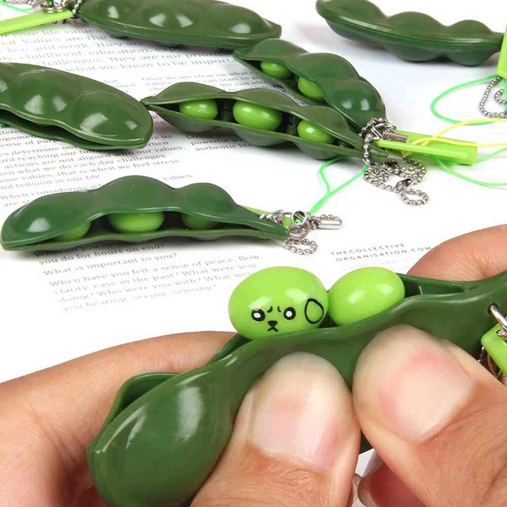 Fidget Toys Pack Bean Decompression Edamame Toys Squishy Soybean Squeeze Peas Beans Keychain Cute Stress Adult Toy Key chain 1733
