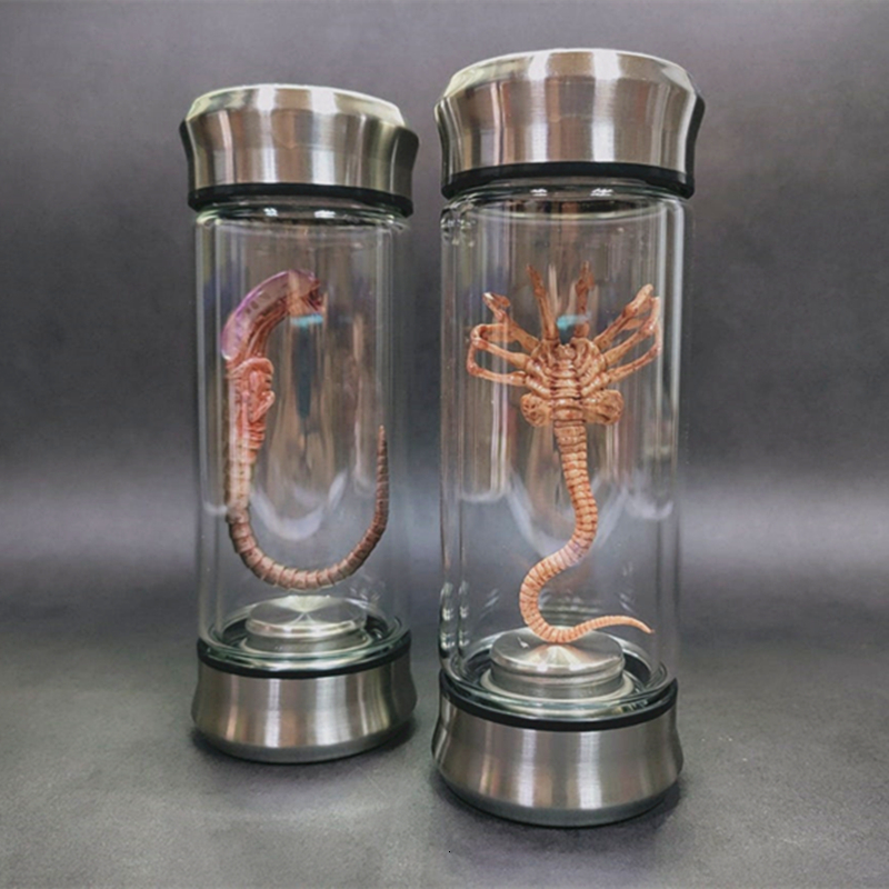 Decorative Objects Figurines Alien Jar Xenomorph Specimen Facehugger Embryo Glass Movie Prop Replica 230224
Decorative Objects Figurines Alien Jar Xenomorph Specimen Facehugger Embryo Glass Movie Prop Replica 230224