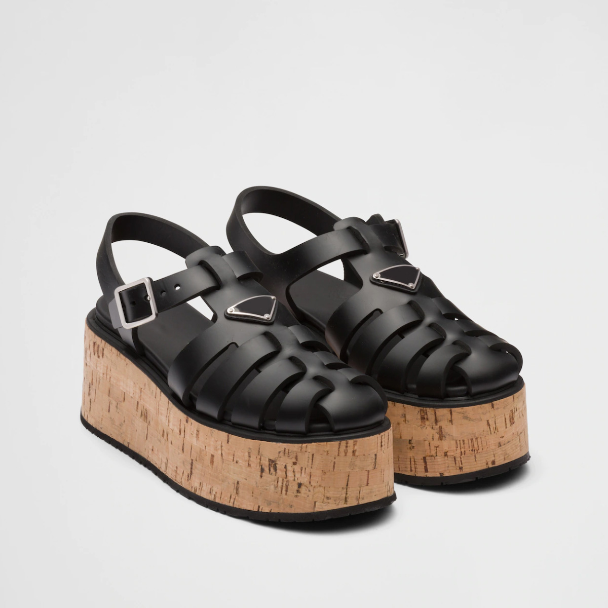 Rubber wedge Platform Gladiator sandals Triangle logo smooth leather shoes vintage for women luxury designer Ankle-strap Chunky Luxe casual flats factory footwear, White
Rubber wedge Platform Gladiator sandals Triangle logo smooth leather shoes vintage for women luxury designer Ankle-strap Chunky Luxe casual flats factory footwear, White