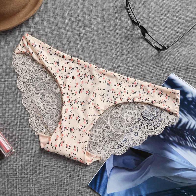 Women's Panties Seamless Sexy Women Mid Low Waist Briefs Underwear Cotton Breathable Ladies Lingerie Leopard Temptation Underpants, Beige
Women's Panties Seamless Sexy Women Mid Low Waist Briefs Underwear Cotton Breathable Ladies Lingerie Leopard Temptation Underpants, Beige