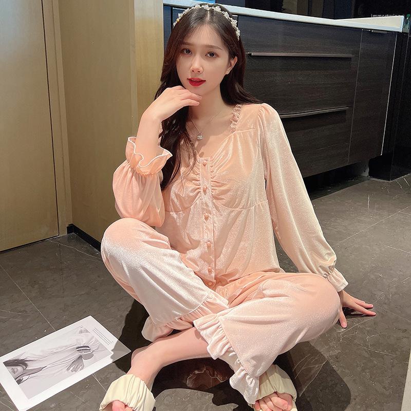 Women's Sleepwear Winter Premium Velvet Women Nightwear Comfortable Warm Housewear Long Sleeve Trousers Pajamas For V-Neck Pijama Mujer 2pcs, Pink
Women's Sleepwear Winter Premium Velvet Women Nightwear Comfortable Warm Housewear Long Sleeve Trousers Pajamas For V-Neck Pijama Mujer 2pcs, Pink