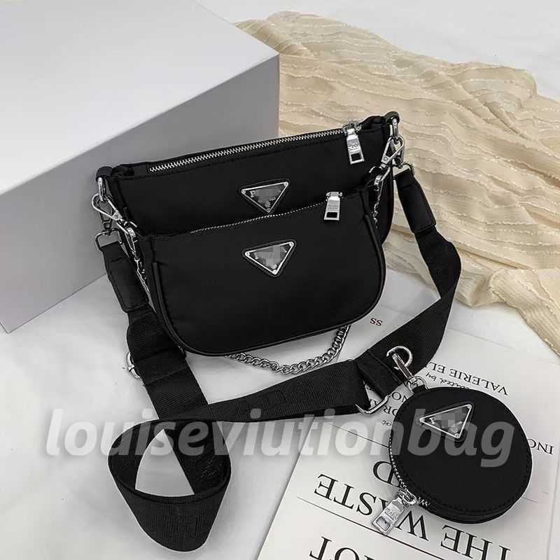 Hobos bag medium cut bag small square bag fashion soft face sewing zipper hidden bag zipper soft handle women's bag WYPJ, Black
Hobos bag medium cut bag small square bag fashion soft face sewing zipper hidden bag zipper soft handle women's bag WYPJ, Black