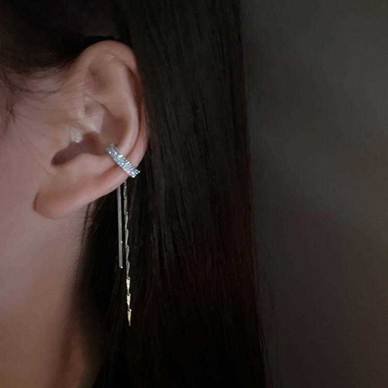 Charm New Fashion Silver Color Cilp Earrings Tassel Ear Cuff Non Piercing Earring 2023 Trendy Punk Design Female Long Ear Clip Jewelry G230225