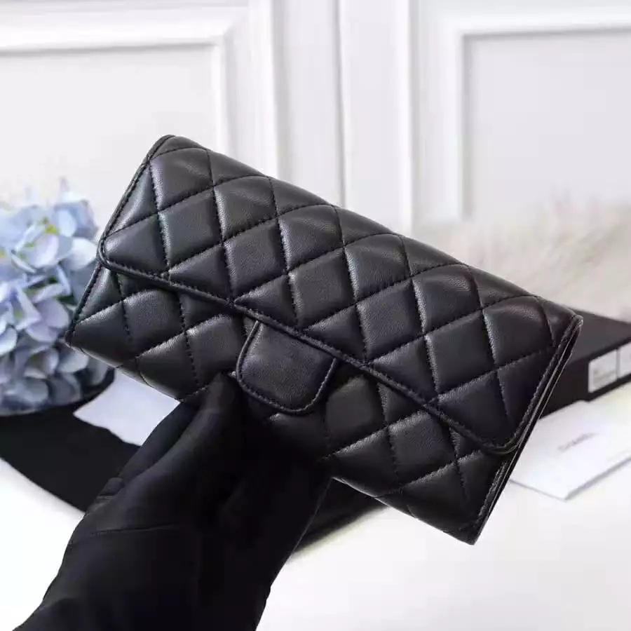 Cc Wallets Tote quilted bag Designer Sacoche Card Holders One Shoulder Underarm Flap Handbags Black Caviar Leather women and mens daily wallet card holder bag HDM, Sheepskin/silver
Cc Wallets Tote quilted bag Designer Sacoche Card Holders One Shoulder Underarm Flap Handbags Black Caviar Leather women and mens daily wallet card holder bag HDM, Sheepskin/silver