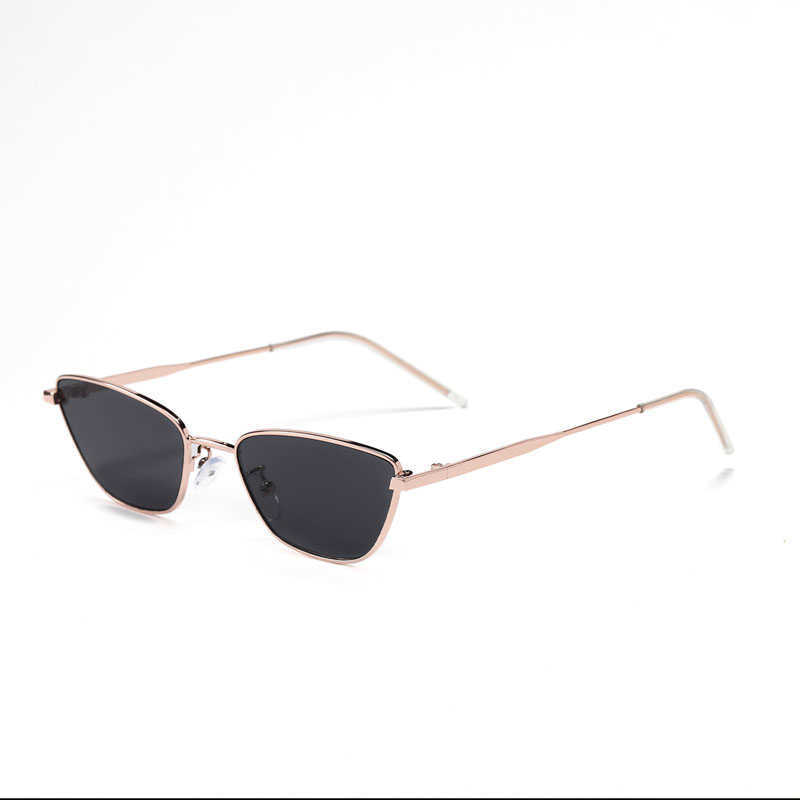 Sunglasses New Ladies Retro Classic Square Sunglasses 2020 Men Women luxury shades Vintage Small Cat Eye Sunglasses UV400 G230225
Sunglasses New Ladies Retro Classic Square Sunglasses 2020 Men Women luxury shades Vintage Small Cat Eye Sunglasses UV400 G230225