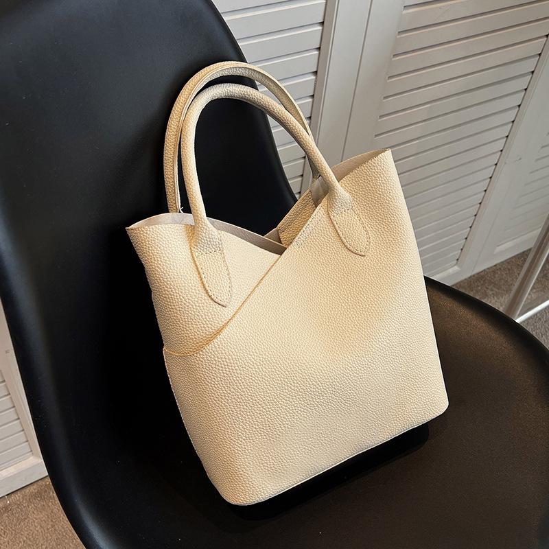 Evening Bags Ladies Large Capacity Shoulder Bag High Quality Net Red Messenger Fashion Trend Handbag Selling Bucket Tote BagEvening, Rice white
Evening Bags Ladies Large Capacity Shoulder Bag High Quality Net Red Messenger Fashion Trend Handbag Selling Bucket Tote BagEvening, Rice white