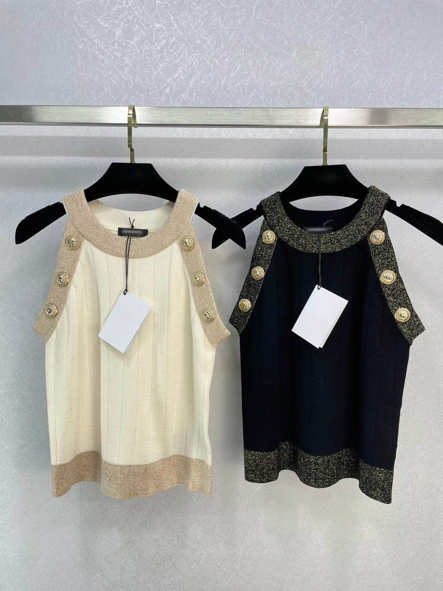Women' Knits & Tees 2023 Spring Summer O Neck Sleeveless Fashion Print Milan Runway Sweater Designer Tops Brand Same Style T-Shirt 0220-13, Black
Women' Knits & Tees 2023 Spring Summer O Neck Sleeveless Fashion Print Milan Runway Sweater Designer Tops Brand Same Style T-Shirt 0220-13, Black