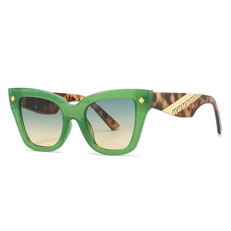Sunglasses New Cat Eye Sunglasses Women Vintage Men Square Shades Brand Designer Gafas Luxury Sun Glasses Frame UV400 Eyewear Oculos G230225
Sunglasses New Cat Eye Sunglasses Women Vintage Men Square Shades Brand Designer Gafas Luxury Sun Glasses Frame UV400 Eyewear Oculos G230225