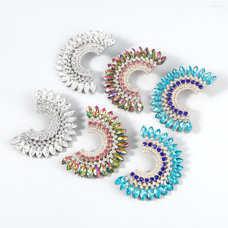 Stud Earrings Digadagu Metal Rhinestone C-shaped Women's Exaggerated Party Jewelry Accessories
Stud Earrings Digadagu Metal Rhinestone C-shaped Women's Exaggerated Party Jewelry Accessories