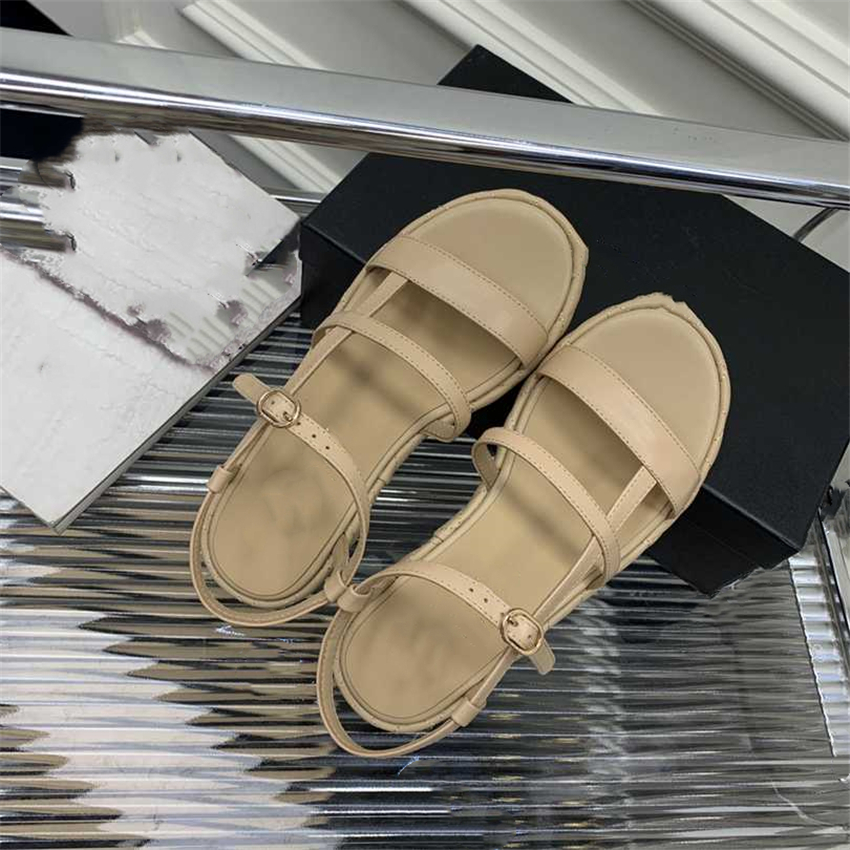 Luxury Design Sandals 2023 Fashion Channel Women Summer High Heels Leather Cross Lace up Student Casual Slippers 05-026 
Luxury Design Sandals 2023 Fashion Channel Women Summer High Heels Leather Cross Lace up Student Casual Slippers 05-026