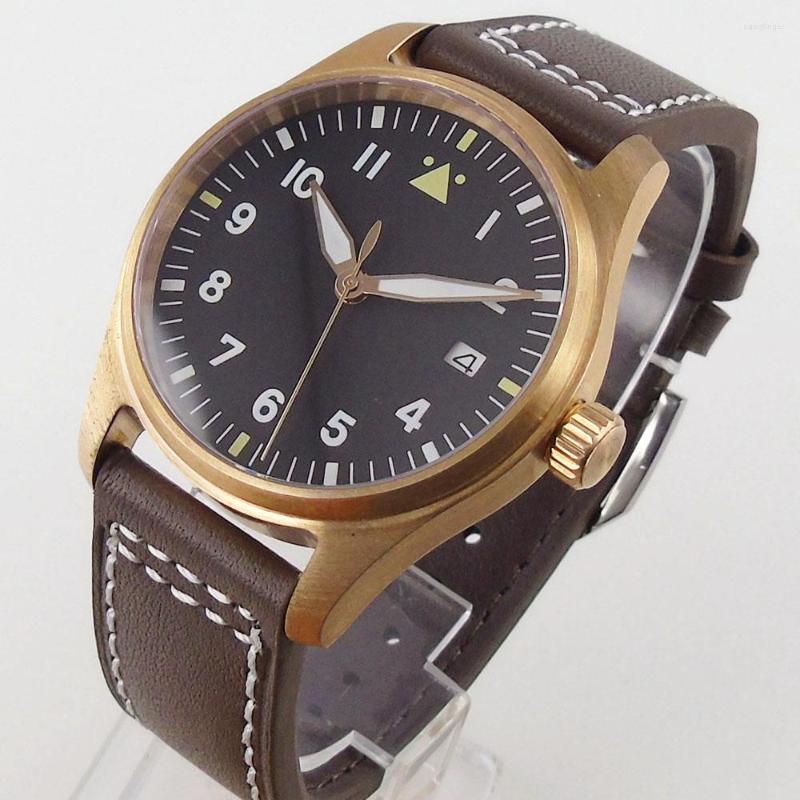 Wristwatches 39mm Jinyiuo Black Sterile Dial Bronze Automatic Date Sapphire Glass Deployment NH35 MOVEMENT Men's Watch, Picture shown
Wristwatches 39mm Jinyiuo Black Sterile Dial Bronze Automatic Date Sapphire Glass Deployment NH35 MOVEMENT Men's Watch, Picture shown