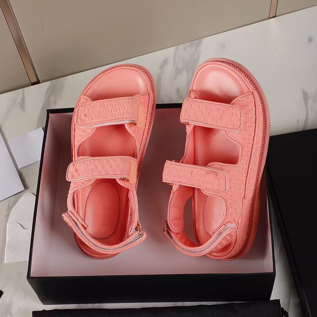 Women Designer Summer Spring Slippers Vibrant Colors Denim Hook and Loop Sandals Girls fashion Sporty Casual Shoes Classic Slides, Black
Women Designer Summer Spring Slippers Vibrant Colors Denim Hook and Loop Sandals Girls fashion Sporty Casual Shoes Classic Slides, Black