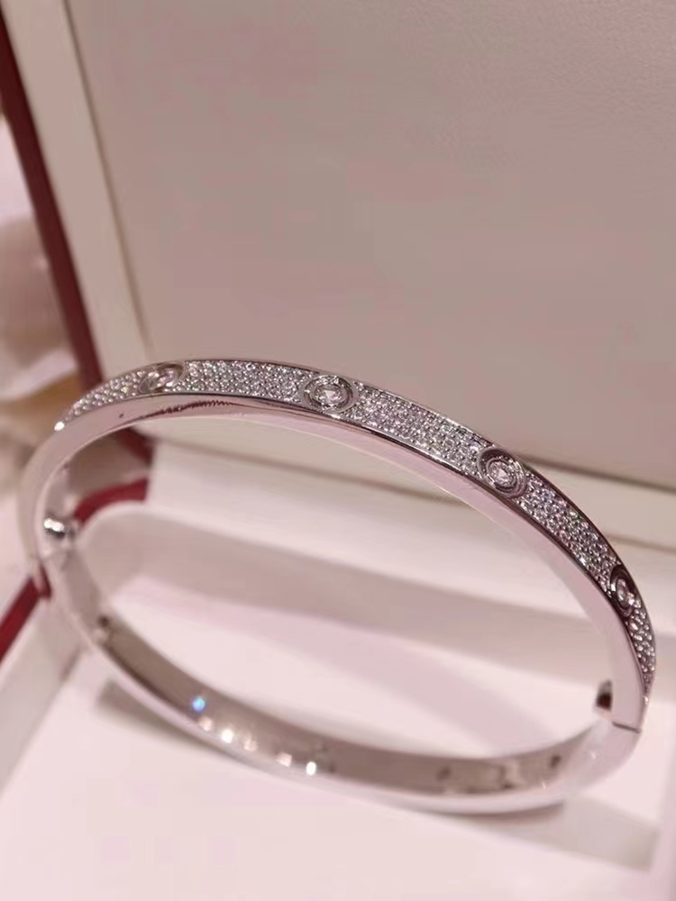 bracelet gold women's torque Bangle bracelet Double row diamond luxury jewelry width hidden inlay process High fade resistant bracelet designer luxurious
bracelet gold women's torque Bangle bracelet Double row diamond luxury jewelry width hidden inlay process High fade resistant bracelet designer luxurious