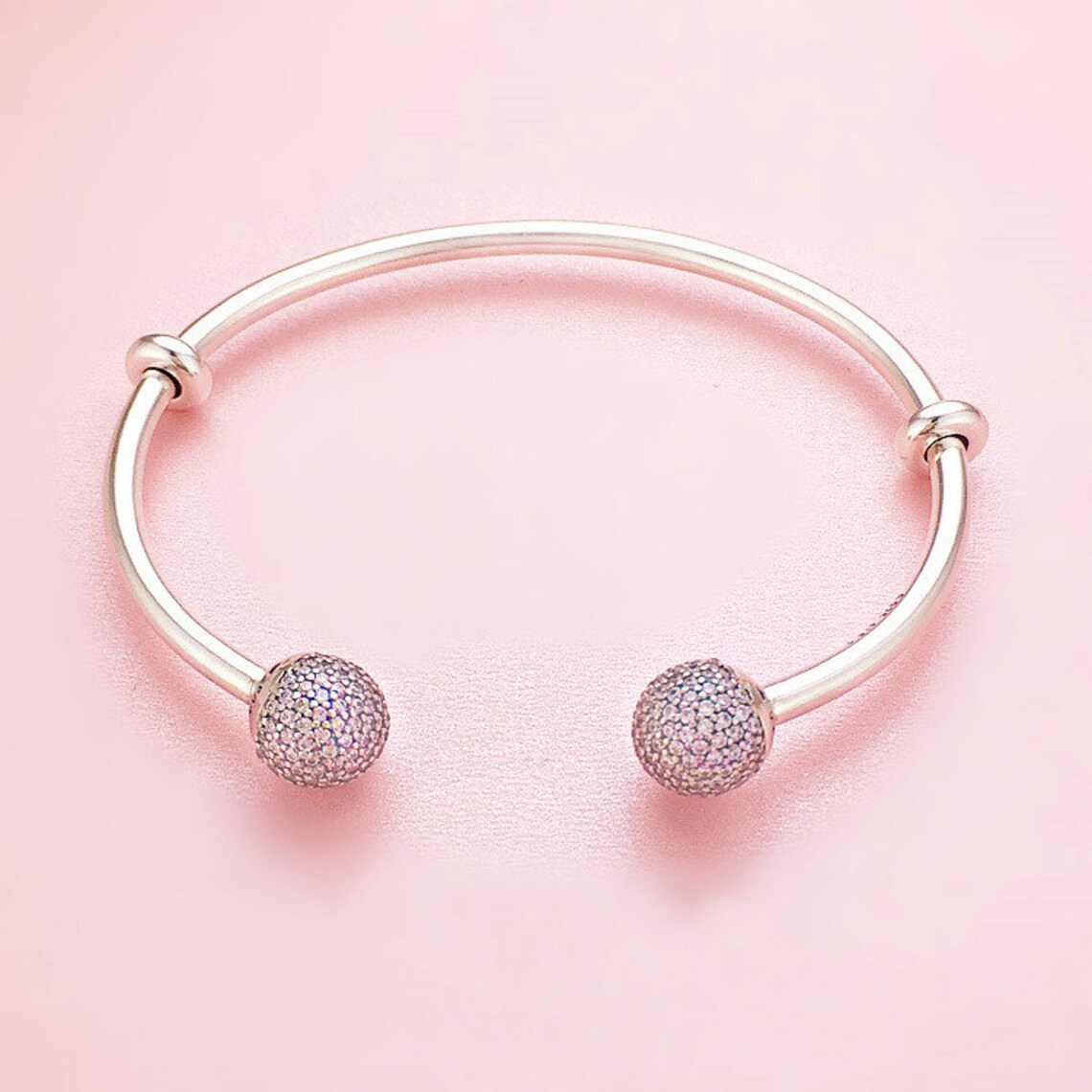 925 Sterling Silver Open Bangle Bracelet with Pink Cz Pave Ball Fits European Pandora Jewelry Charm
925 Sterling Silver Open Bangle Bracelet with Pink Cz Pave Ball Fits European Pandora Jewelry Charm