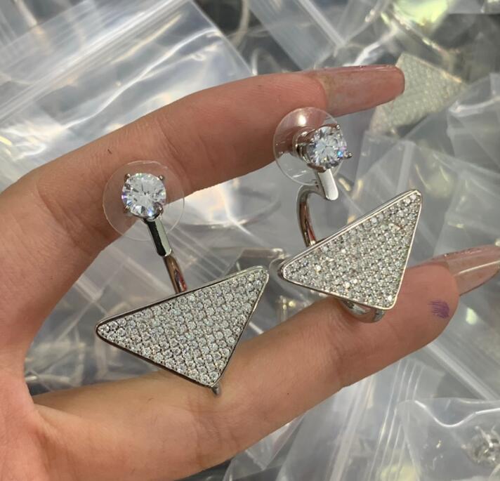 Xin Candy color Love Design Stud Earrings Fashion for Man Woman Inverted Triangle P Letter inlay Designers Jewelry PE2 --02 Party Valentine's Day Gift
Xin Candy color Love Design Stud Earrings Fashion for Man Woman Inverted Triangle P Letter inlay Designers Jewelry PE2 --02 Party Valentine's Day Gift