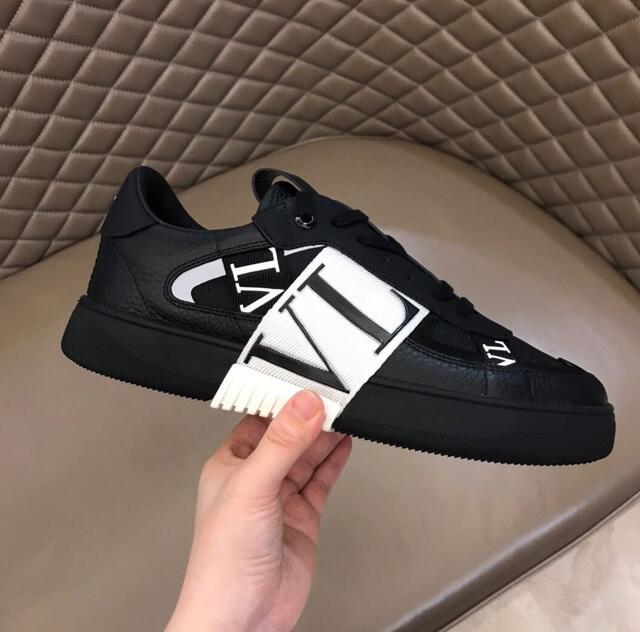 Luxury round-headed lace-up casual shoes sneakers fashion flowers leather patchwork low-top runway platform wedge shoes brand-name men's and women's casual shoes, Khaki
Luxury round-headed lace-up casual shoes sneakers fashion flowers leather patchwork low-top runway platform wedge shoes brand-name men's and women's casual shoes, Khaki