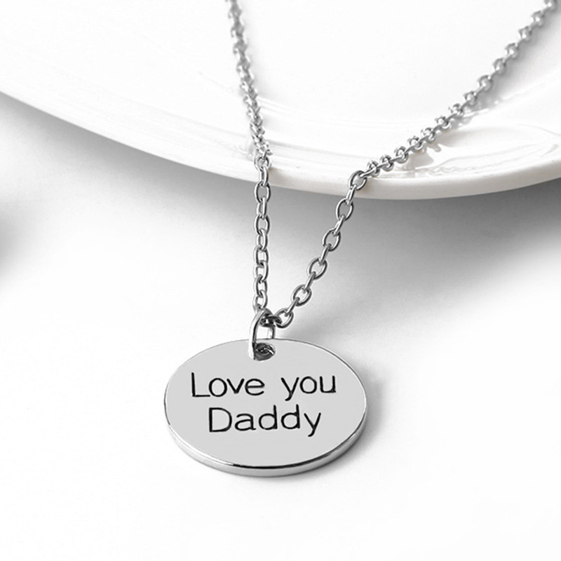 Fathers Day Love you daddy Letters Round Pendants Designer Mens Necklace South American Silver Plated Pendant Necklaces Chain Fashion Jewelry Chokers Dad Gift
Fathers Day Love you daddy Letters Round Pendants Designer Mens Necklace South American Silver Plated Pendant Necklaces Chain Fashion Jewelry Chokers Dad Gift