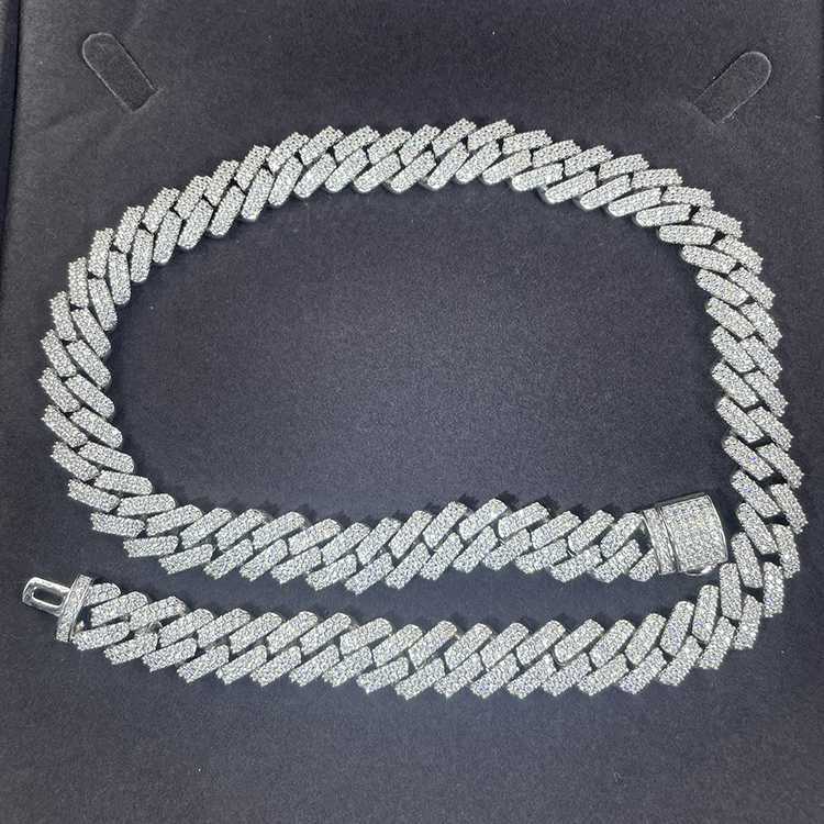 Hotsale Ready to Ship Hip Hop Cuban Chain Necklace S925 Silver necklace 13mm 2 Rows Moissanite Diamond necklace Cuban Link Chain
Hotsale Ready to Ship Hip Hop Cuban Chain Necklace S925 Silver necklace 13mm 2 Rows Moissanite Diamond necklace Cuban Link Chain