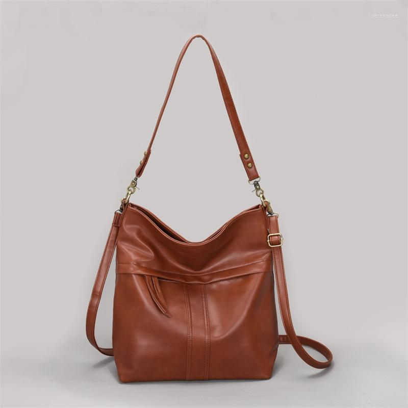 Evening Bags Large Capacity Black Shoulder Bag Female Luxury Soft Leather Messenger Big All Match Handbags Women Brand Crossbody Sac, Auburn
Evening Bags Large Capacity Black Shoulder Bag Female Luxury Soft Leather Messenger Big All Match Handbags Women Brand Crossbody Sac, Auburn