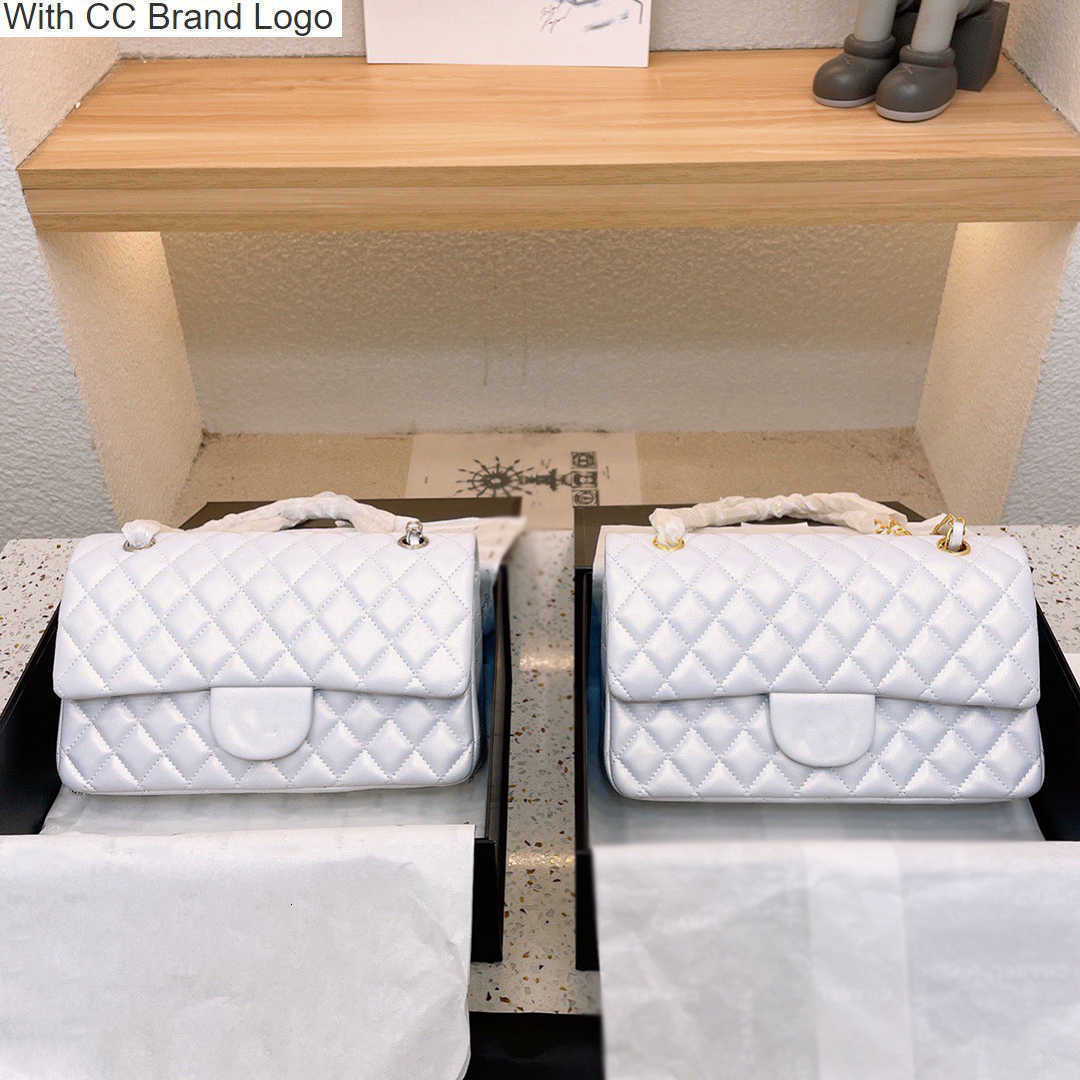 Luxury CC Shoulder Bags Womens Classic Double Flap Caviar Leather Bags Top Quilted Shoulder Bag Silver/Gold Hardware Matelasse Chain Crossbody Bags Luxury Desig, Red
Luxury CC Shoulder Bags Womens Classic Double Flap Caviar Leather Bags Top Quilted Shoulder Bag Silver/Gold Hardware Matelasse Chain Crossbody Bags Luxury Desig, Red