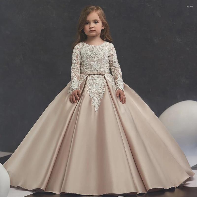 Girl Dresses A-Line Flower Girls Exquisite Appliques Sequined Floor-Length Party Dress Simple O-Neck Full Sleeve Satin Pageant Gowns, Black
Girl Dresses A-Line Flower Girls Exquisite Appliques Sequined Floor-Length Party Dress Simple O-Neck Full Sleeve Satin Pageant Gowns, Black