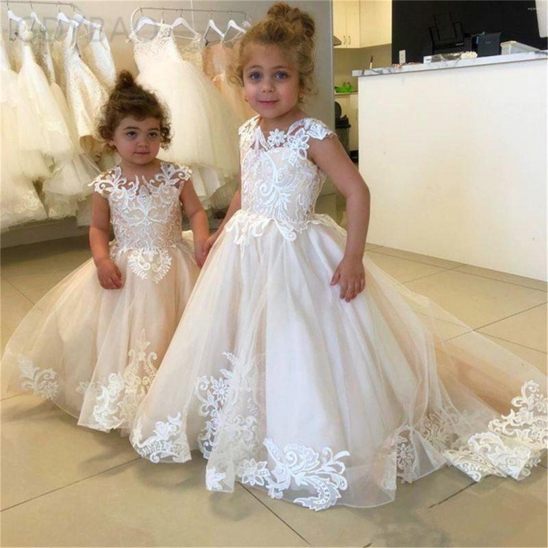 

Girl Dresses Champagne Flower For Girls Holy Communion V-neck Sleeveless Ball Gown Lace Appliques Weddings, Picture color