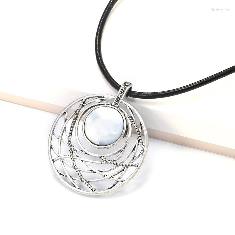 Pendant Necklaces Retro For Women Genuine Leather Chain Natural Shell Silvery Hollow Round Necklace Jewelry Accessory Gift 2023
Pendant Necklaces Retro For Women Genuine Leather Chain Natural Shell Silvery Hollow Round Necklace Jewelry Accessory Gift 2023