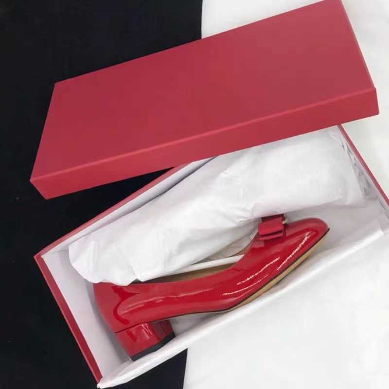 Designer Shoes High version SF new family wedding bow versatile high thick heel leather women's single shoes, Wine red flat bottom
Designer Shoes High version SF new family wedding bow versatile high thick heel leather women's single shoes, Wine red flat bottom