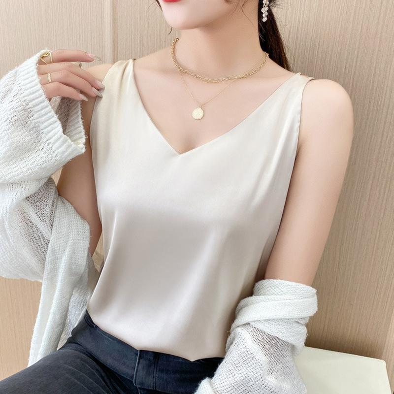 Women' Tanks & Camis Strap Top Women V Neck Basic Black White Cami Sleeveless Satin Silk Tank Tops Lady Summer Camisole Plus SizeWomen
Women' Tanks & Camis Strap Top Women V Neck Basic Black White Cami Sleeveless Satin Silk Tank Tops Lady Summer Camisole Plus SizeWomen