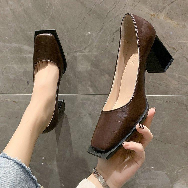 Sandals Elastic Band Comfort Shoes For Women Block Heels Shallow Mouth Square Toe Slip-on Chunky Girls High Retro 2023 Fashion
Sandals Elastic Band Comfort Shoes For Women Block Heels Shallow Mouth Square Toe Slip-on Chunky Girls High Retro 2023 Fashion
