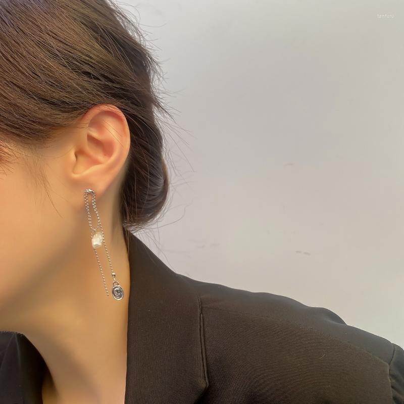 Dangle Earrings Irregular Artificial Pearl Drop Stud Earring Women Tassels Pendant Ladies Fashion Jewelry Silver Color Alloy Kolczyki
Dangle Earrings Irregular Artificial Pearl Drop Stud Earring Women Tassels Pendant Ladies Fashion Jewelry Silver Color Alloy Kolczyki