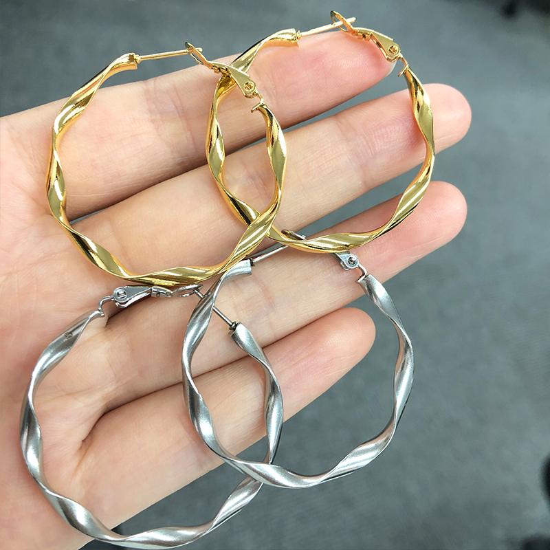 Dangle Earrings & Chandelier Classic Stainless Steel Loop Spiral For Women Gold Color Fashion Romantic Boho Charm Jewelry Party Girl Friend
Dangle Earrings & Chandelier Classic Stainless Steel Loop Spiral For Women Gold Color Fashion Romantic Boho Charm Jewelry Party Girl Friend