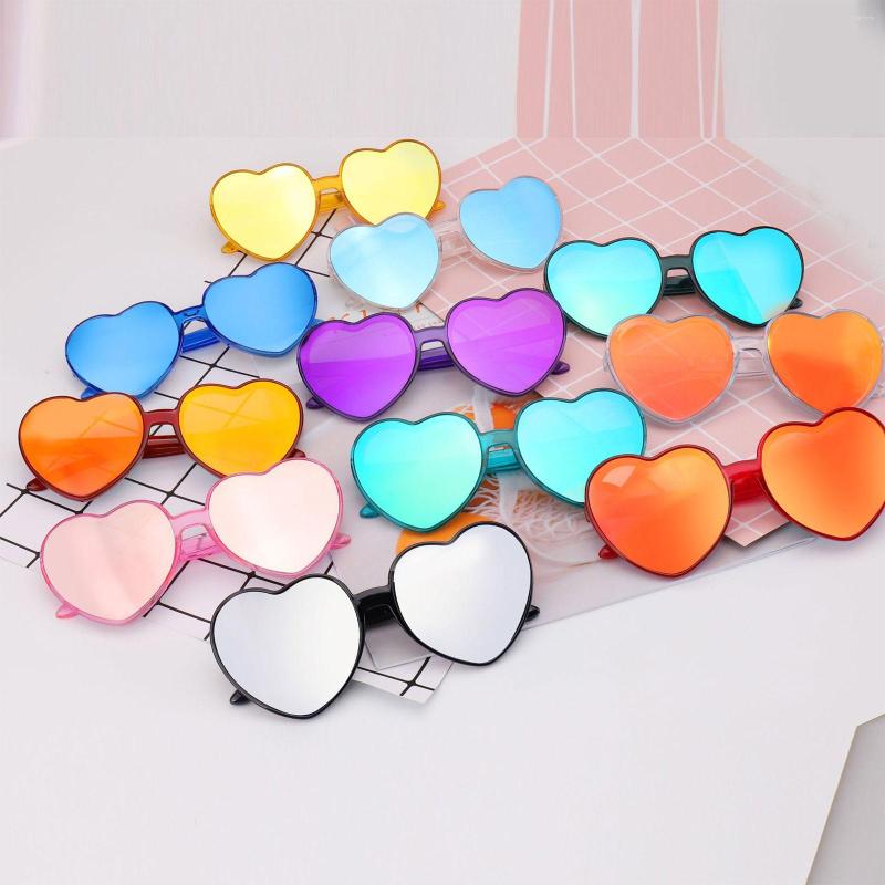 Hair Accessories 2023-11-04 Lioraitiin Heart Shaped Sunglasses Women Transparent Love Glasses Party For Eyewear
Hair Accessories 2023-11-04 Lioraitiin Heart Shaped Sunglasses Women Transparent Love Glasses Party For Eyewear