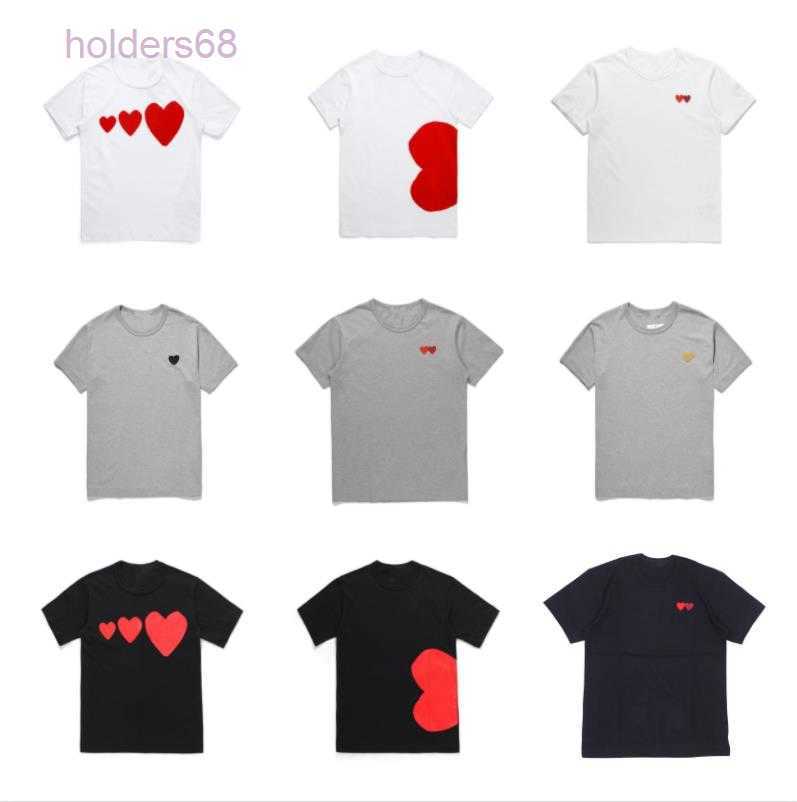 Classic Design Play Mens t Shirt Designer Red Commes Heart Casual Women Garcons Badge Des Quanlity Ts Cotton Cdg Embroidery Short Sleeve
Classic Design Play Mens t Shirt Designer Red Commes Heart Casual Women Garcons Badge Des Quanlity Ts Cotton Cdg Embroidery Short Sleeve
