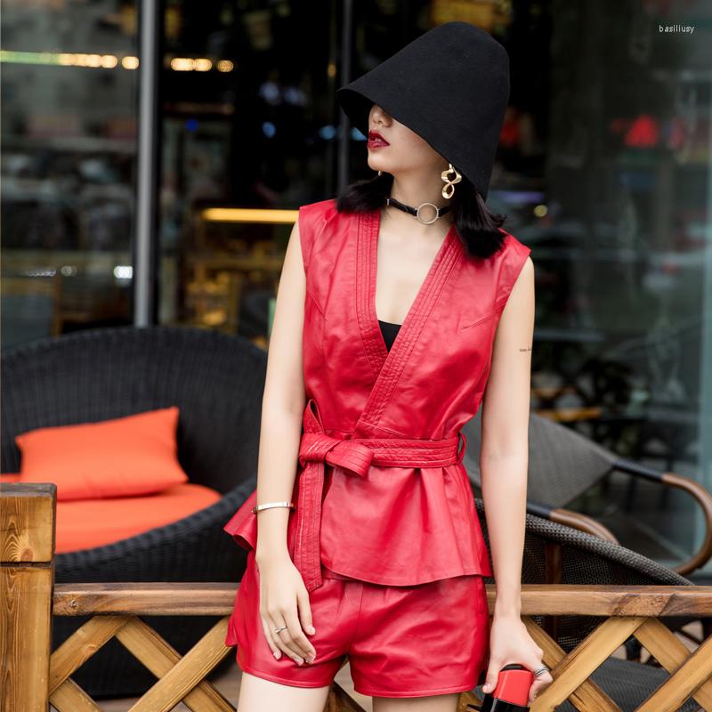 Women's Leather 2023 Fashion Korean Simple Genuine Sheepskin Jackets Women Summer Slim Coat Female V-Neck Woman Jacket Ropa Zjt1955, Black
Women's Leather 2023 Fashion Korean Simple Genuine Sheepskin Jackets Women Summer Slim Coat Female V-Neck Woman Jacket Ropa Zjt1955, Black
