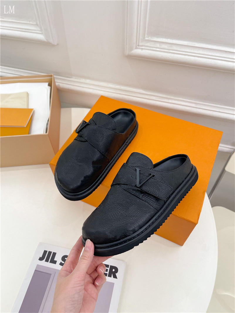 Designer Luxury Men Black Leather Easy Easy Mule Exclusive Sandal Flip Flop Slipper Brown With Box Dust Bag
Designer Luxury Men Black Leather Easy Easy Mule Exclusive Sandal Flip Flop Slipper Brown With Box Dust Bag