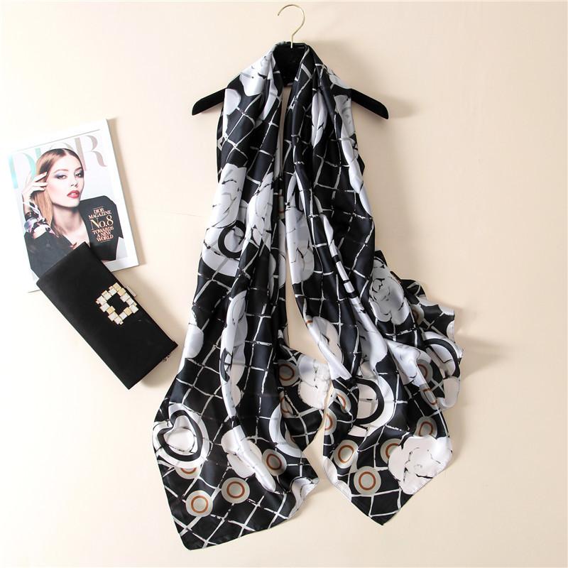 Scarves High-End Silk Decorative 180X90CM Beach Towel Warming Travel Shawl Summer Fashion Scarf Women UV Sunscreen Grid
Scarves High-End Silk Decorative 180X90CM Beach Towel Warming Travel Shawl Summer Fashion Scarf Women UV Sunscreen Grid