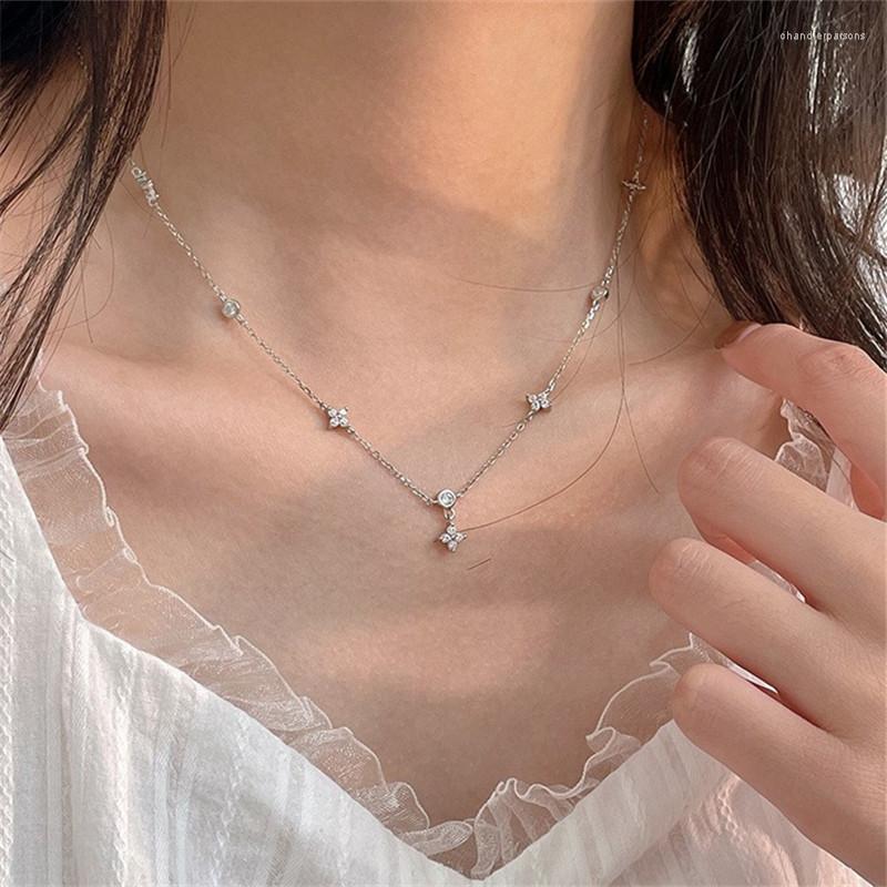 Pendant Necklaces Trend Link Chain Cubic Zirconia Flower Charm Necklace For Women Accessories Wedding Party Fashion Jewelry Gift Dz816
Pendant Necklaces Trend Link Chain Cubic Zirconia Flower Charm Necklace For Women Accessories Wedding Party Fashion Jewelry Gift Dz816