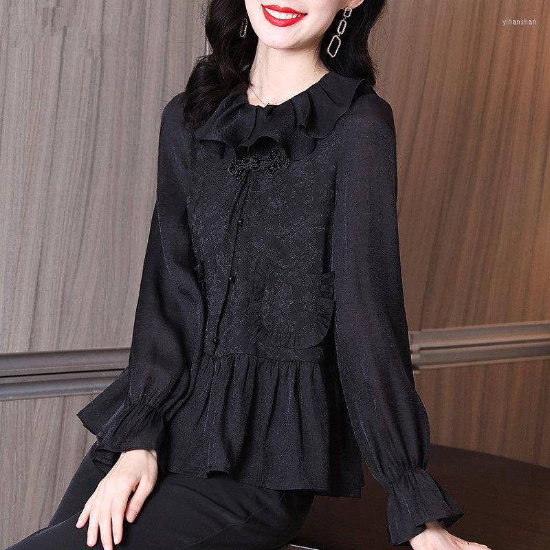 Women' Blouses Blouse Female 2023 Spring Hong Kong Feng Quality Women' Droma Doll Collaring Vocket Black Long -sleeved Shirt
Women' Blouses Blouse Female 2023 Spring Hong Kong Feng Quality Women' Droma Doll Collaring Vocket Black Long -sleeved Shirt
