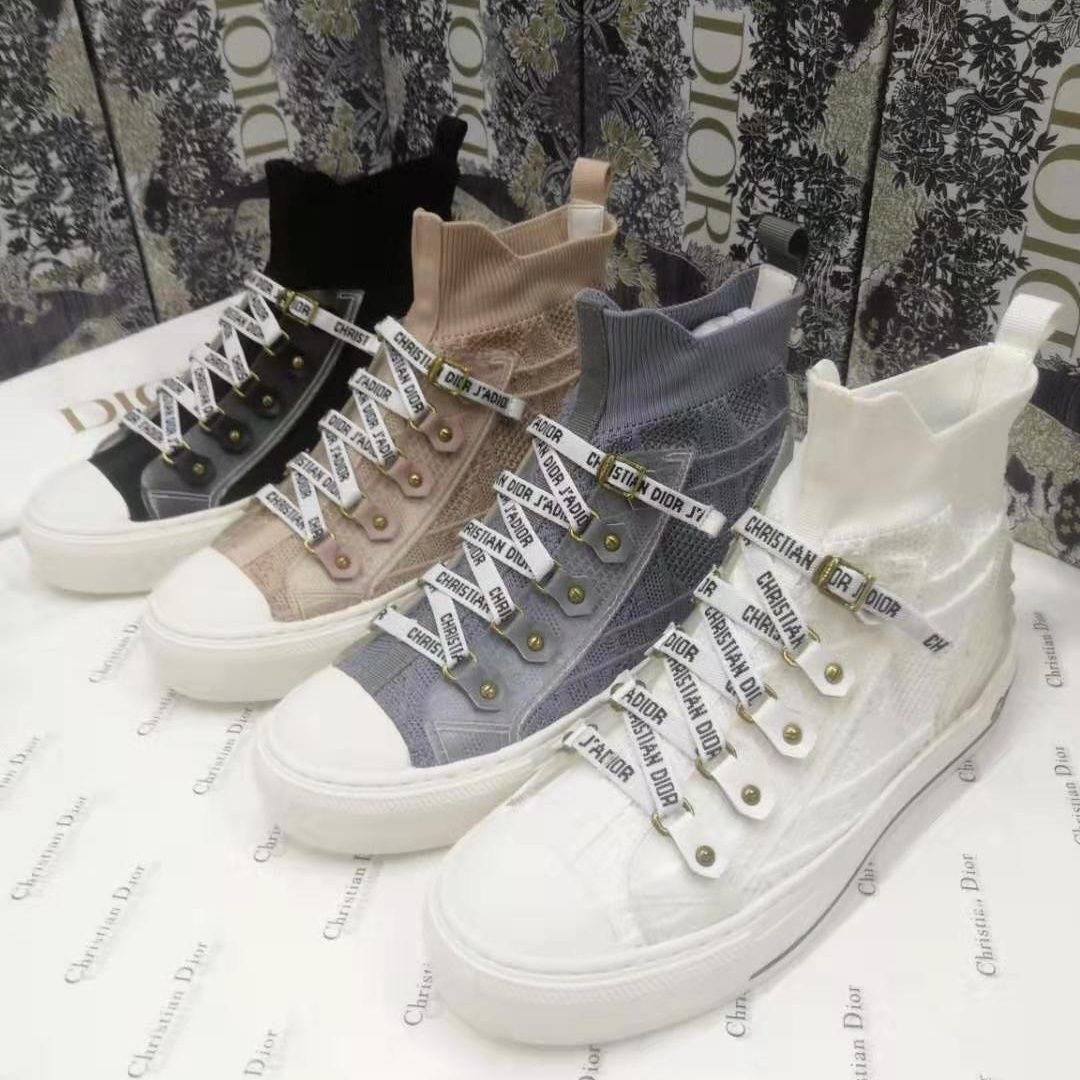 2023 New high-top board shoes D letters home embroidered casual fashion socks boots knitted board shoes female hundred
2023 New high-top board shoes D letters home embroidered casual fashion socks boots knitted board shoes female hundred