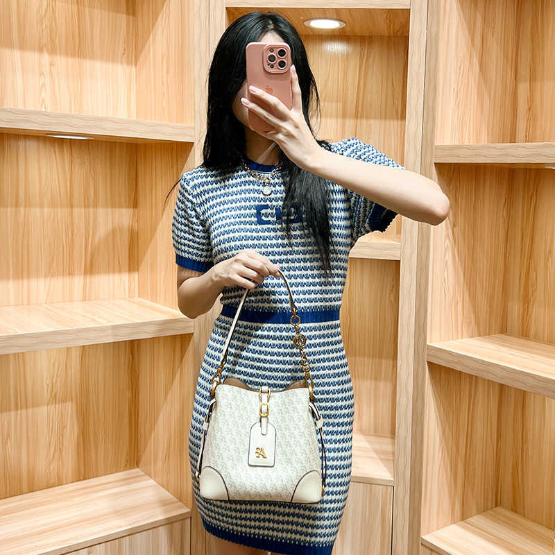 75%off Fashion Shoulder Bags for Women's Large Capacity Bucket Bag Small White Luxury Crossbody Handbags Purses 2023
75%off Fashion Shoulder Bags for Women's Large Capacity Bucket Bag Small White Luxury Crossbody Handbags Purses 2023
