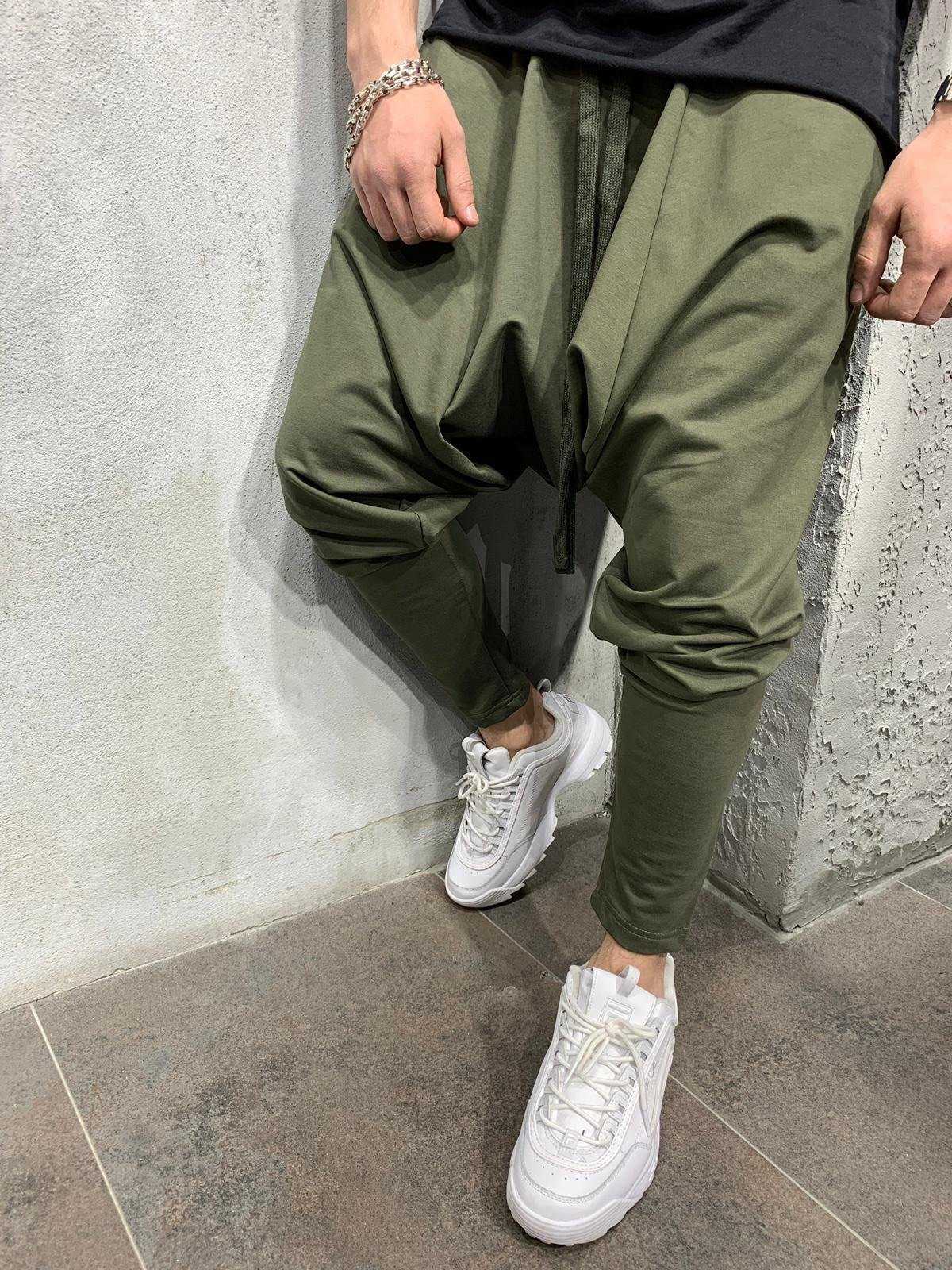 Men's Pants Men's New Hip Hop Trend Trousers Europe and The United States Loose Solid Color Feet Street Sports Leisure Harem Pants Z0225